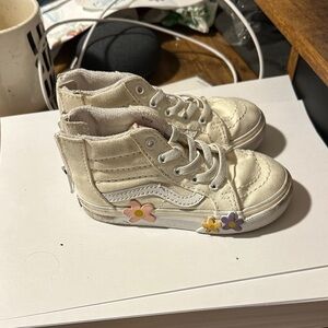 Toddler Vans Cream Sneakers with Floral Design